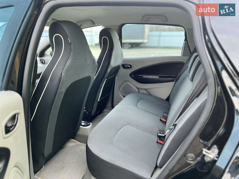 Хэтчбек Renault Zoe 2013 в Дубно