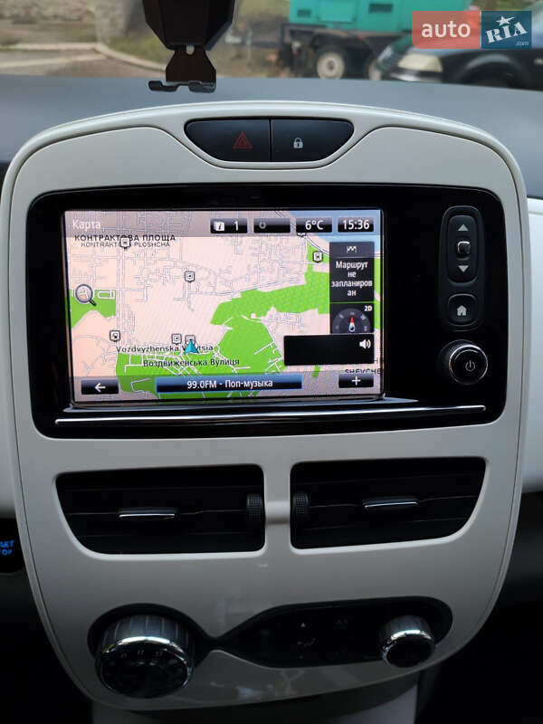 Хэтчбек Renault Zoe 2018 в Ворзеле