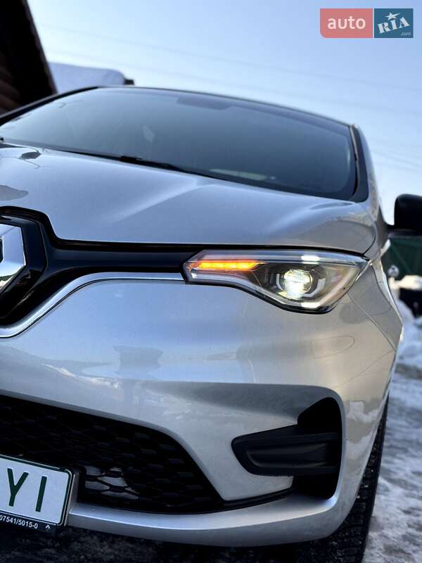 Хэтчбек Renault Zoe 2020 в Самборе