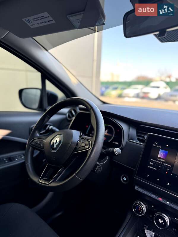 Хэтчбек Renault Zoe 2020 в Самборе