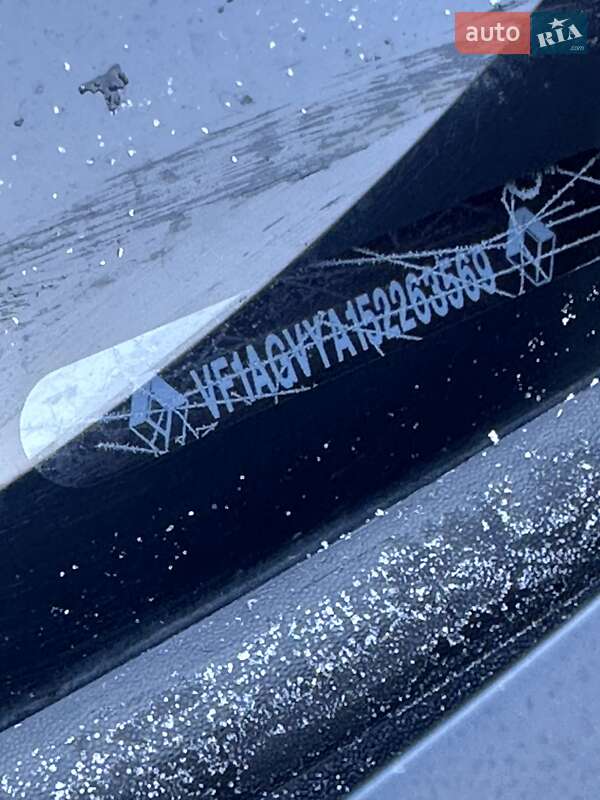 Хэтчбек Renault Zoe 2014 в Белогородке