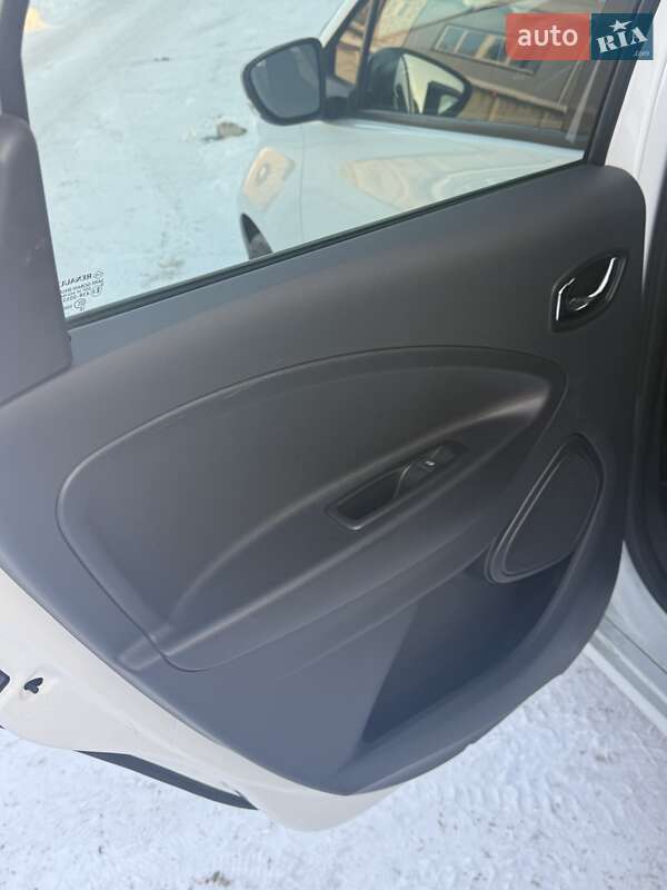 Хэтчбек Renault Zoe 2018 в Тернополе фото 26 Хэтчбек Renault Zoe 2018 в Тернополе