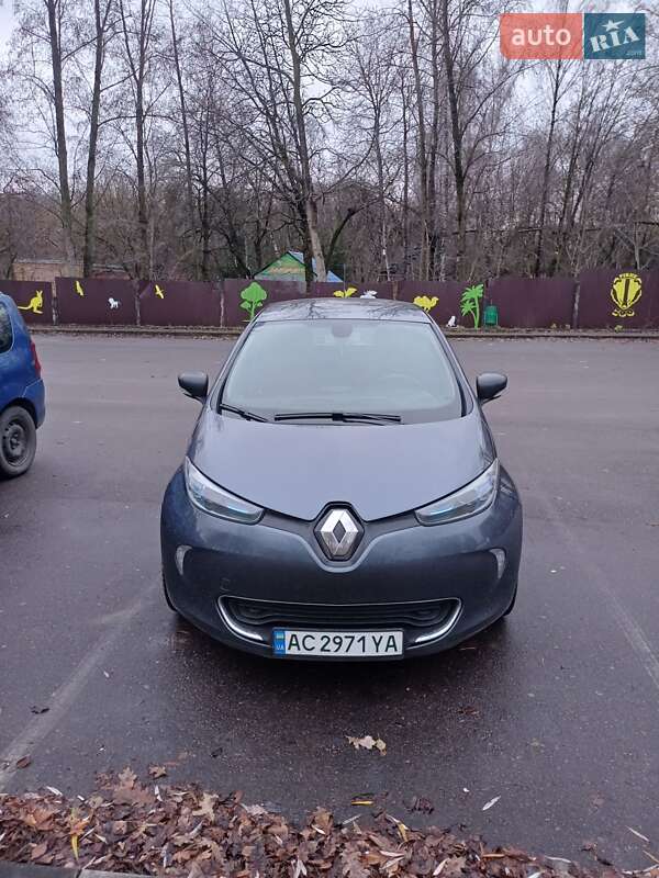 Хэтчбек Renault Zoe 2017 в Ровно фото 2 Хэтчбек Renault Zoe 2017 в Ровно