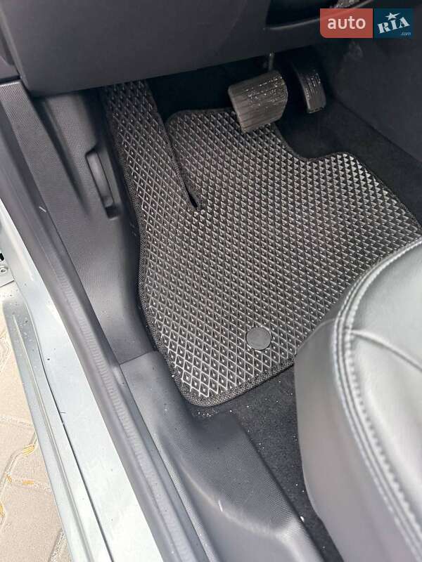 Хэтчбек Renault Zoe 2021 в Самборе фото 6 Хэтчбек Renault Zoe 2021 в Самборе