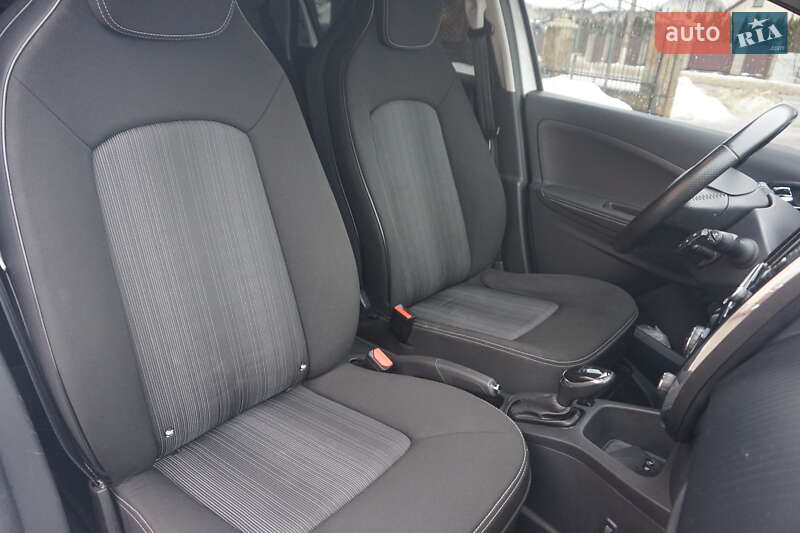 Хэтчбек Renault Zoe 2018 в Самборе