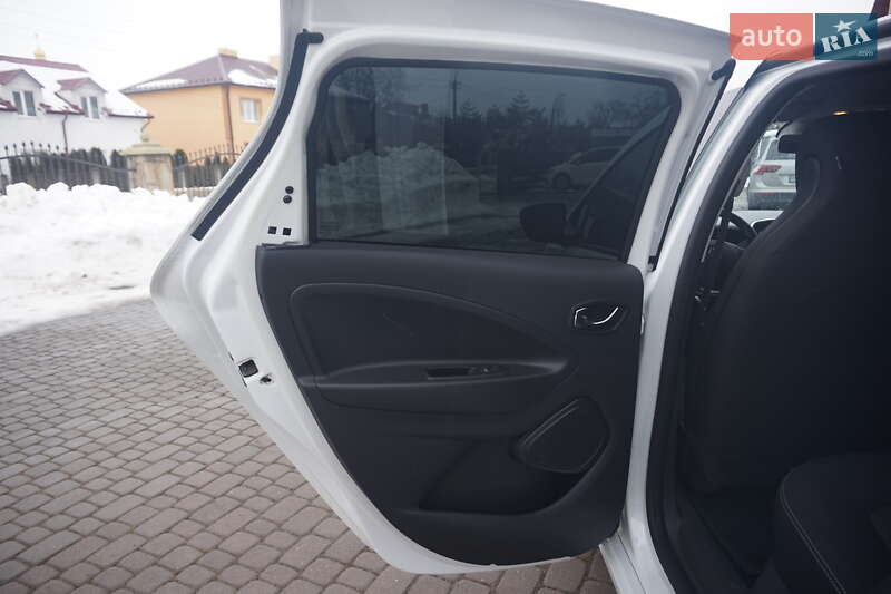 Хэтчбек Renault Zoe 2018 в Самборе