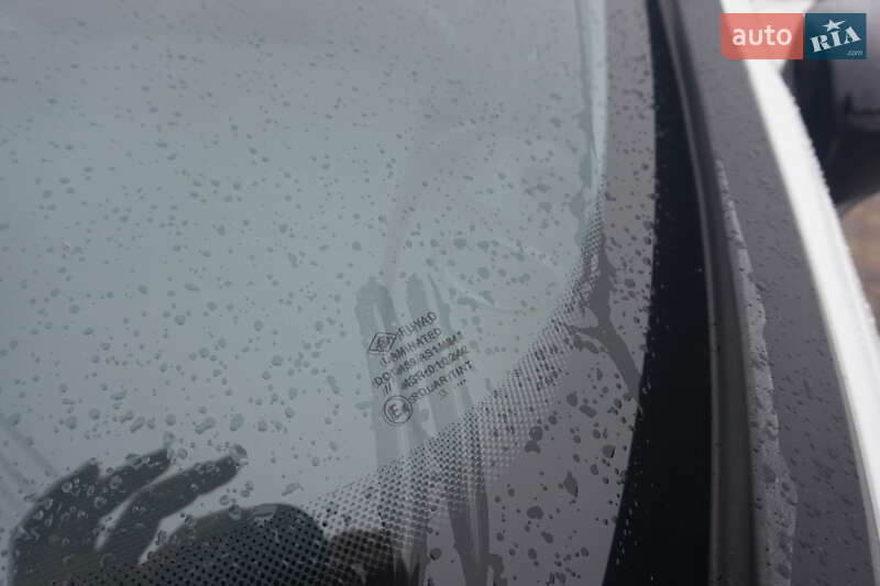 Хэтчбек Renault Zoe 2018 в Самборе