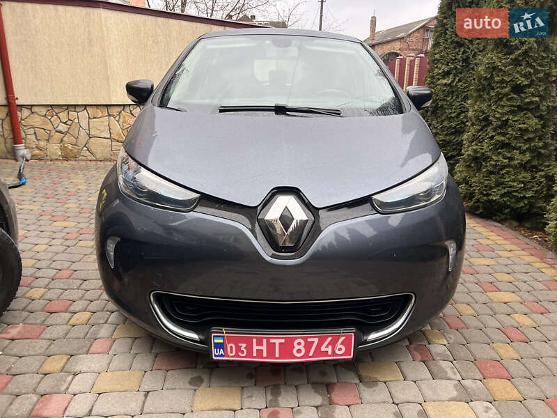 Хэтчбек Renault Zoe 2017 в Львове