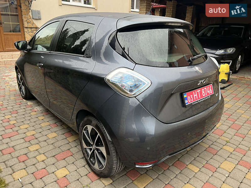 Хэтчбек Renault Zoe 2017 в Львове