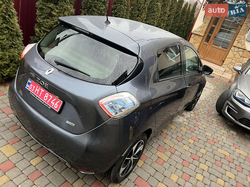 Хэтчбек Renault Zoe 2017 в Львове