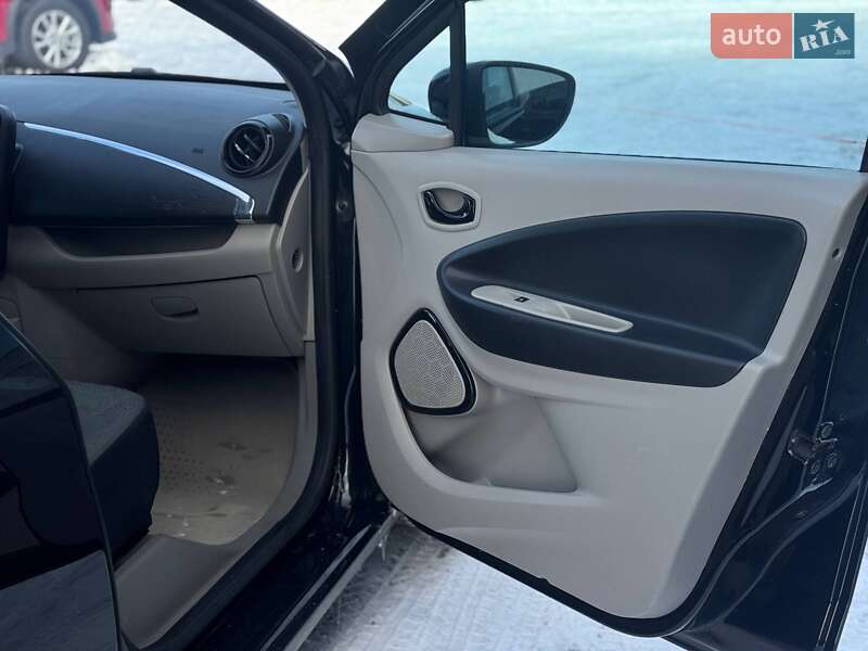 Хэтчбек Renault Zoe 2015 в Ровно