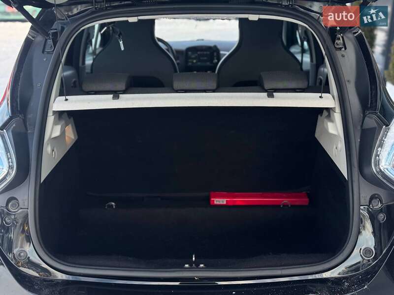 Хэтчбек Renault Zoe 2015 в Ровно