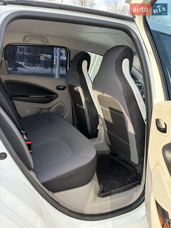 Хетчбек Renault Zoe 2014 в Тернополі
