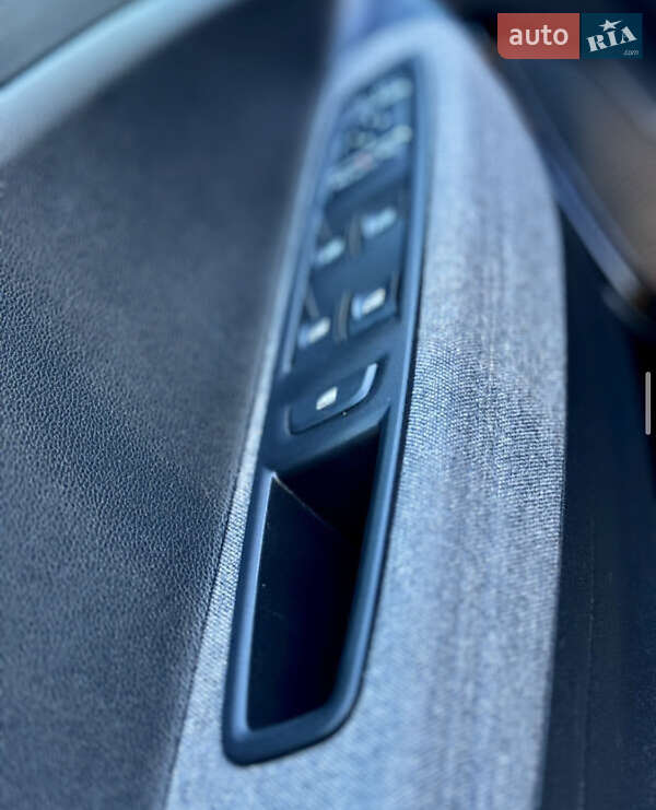 Хэтчбек Renault Zoe 2019 в Львове