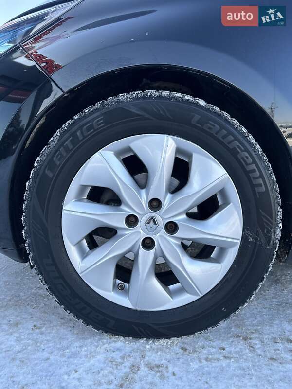 Хетчбек Renault Zoe 2014 в Білогородці фото 9 Хетчбек Renault Zoe 2014 в Білогородці