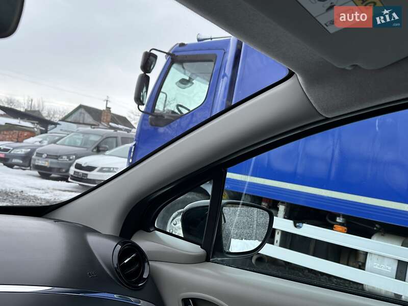 Хэтчбек Renault Zoe 2014 в Ровно фото 71 Хэтчбек Renault Zoe 2014 в Ровно