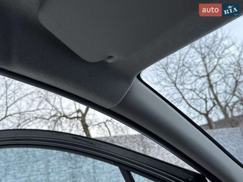 Хэтчбек Renault Zoe 2014 в Ровно фото 77 Хэтчбек Renault Zoe 2014 в Ровно