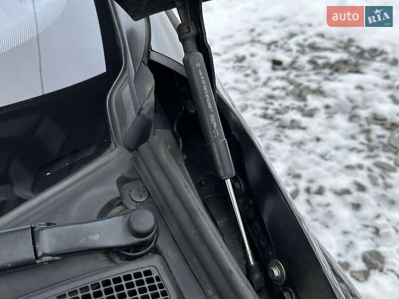 Хэтчбек Renault Zoe 2014 в Ровно фото 121 Хэтчбек Renault Zoe 2014 в Ровно