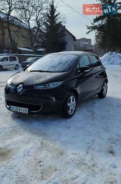 Хэтчбек Renault Zoe 2015 в Львове