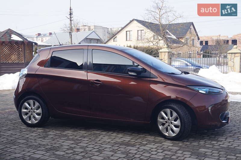 Хэтчбек Renault Zoe 2015 в Самборе фото 6 Хэтчбек Renault Zoe 2015 в Самборе