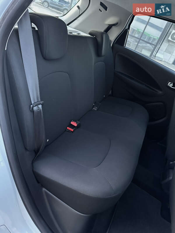 Хетчбек Renault Zoe 2021 в Рівному фото 44 Хетчбек Renault Zoe 2021 в Рівному