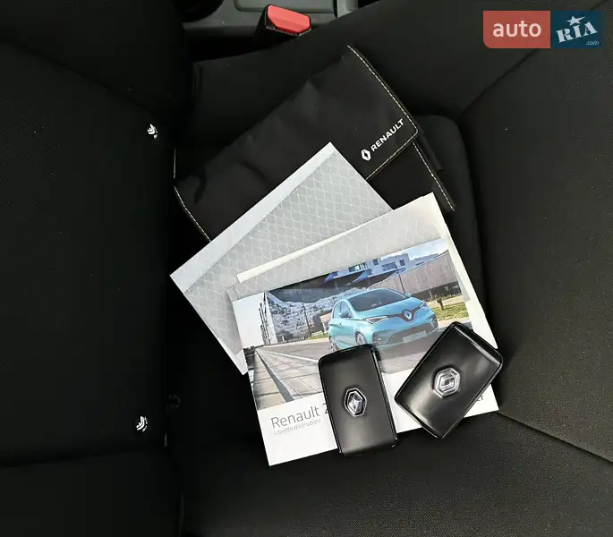 Хетчбек Renault Zoe 2021 в Рівному документ 2 фото Хетчбек Renault Zoe 2021 в Рівному документ