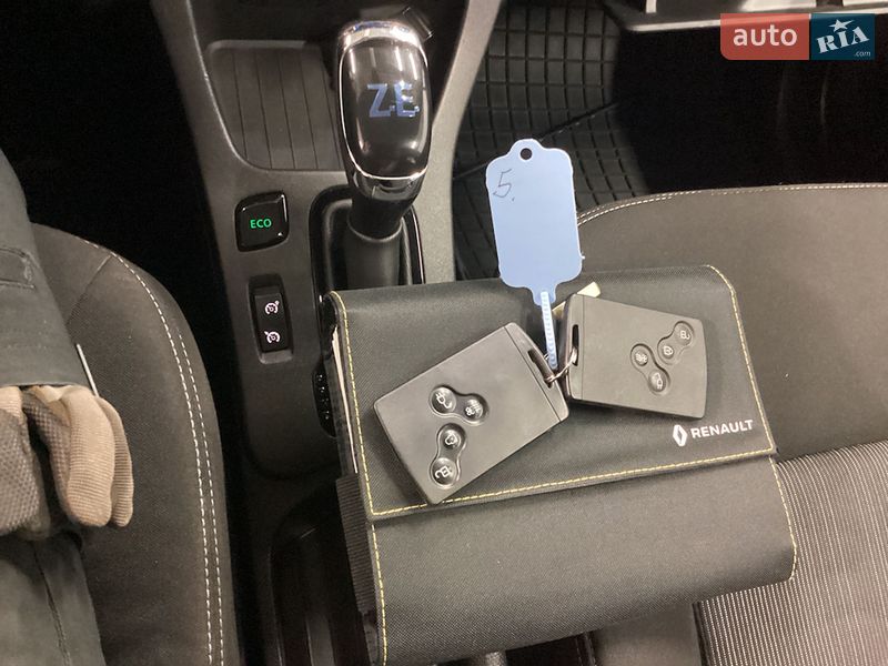 Хэтчбек Renault Zoe 2018 в Луцке