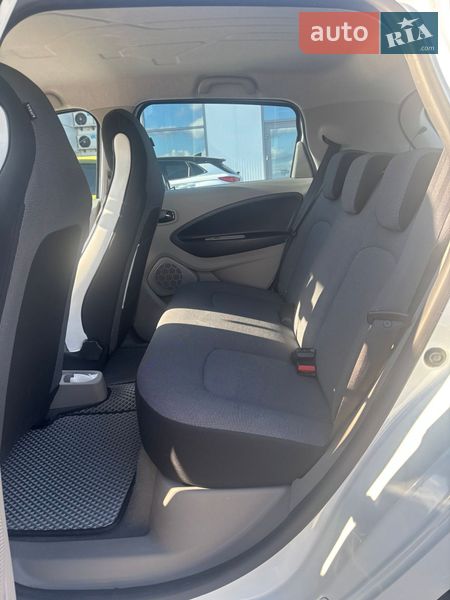 Хэтчбек Renault Zoe 2016 в Хмельницком