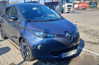 Хэтчбек Renault Zoe 2017 в Млинове