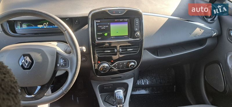 Хетчбек Renault Zoe 2017 в Млиніві