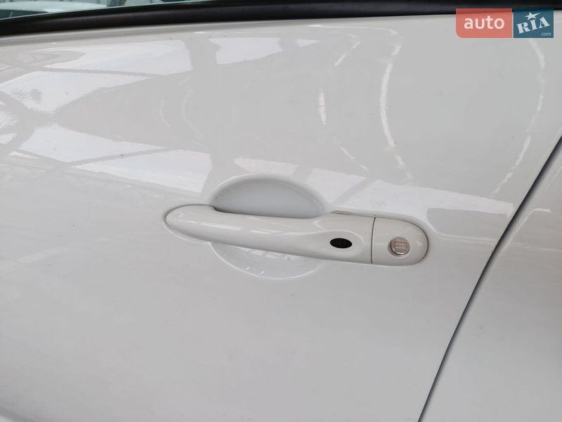 Хэтчбек Renault Zoe 2013 в Львове