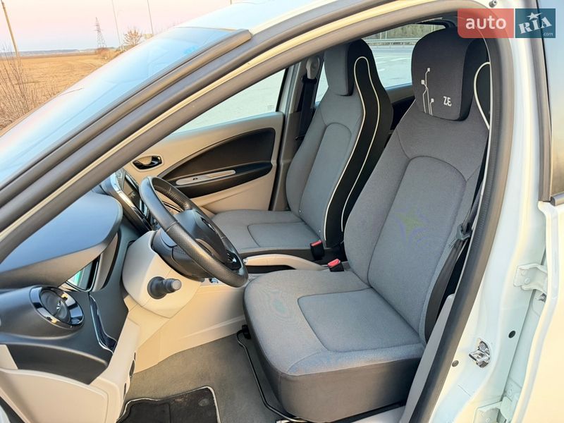 Хэтчбек Renault Zoe 2014 в Радивилове
