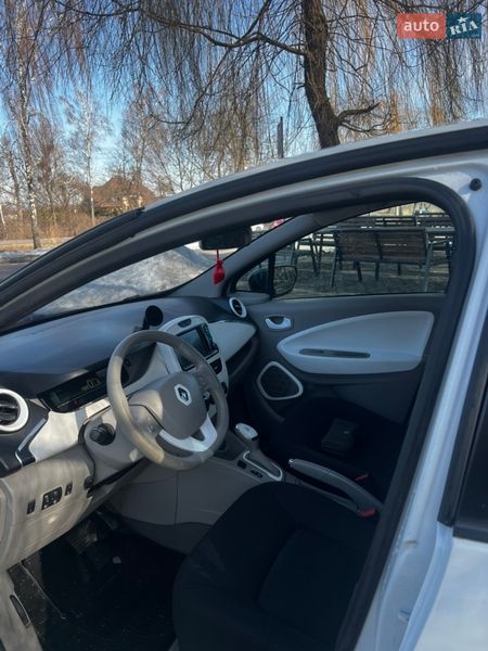 Хэтчбек Renault Zoe 2016 в Ровно