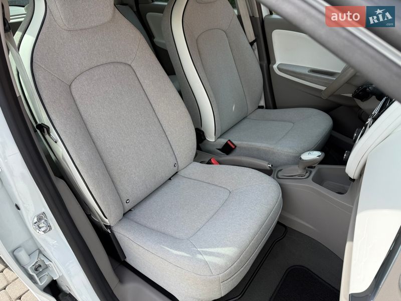 Хэтчбек Renault Zoe 2018 в Львове