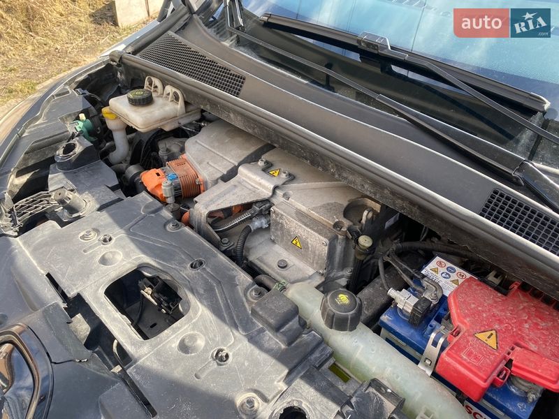 Хэтчбек Renault Zoe 2013 в Тернополе