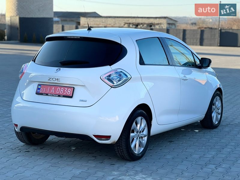 Хэтчбек Renault Zoe 2018 в Дубно