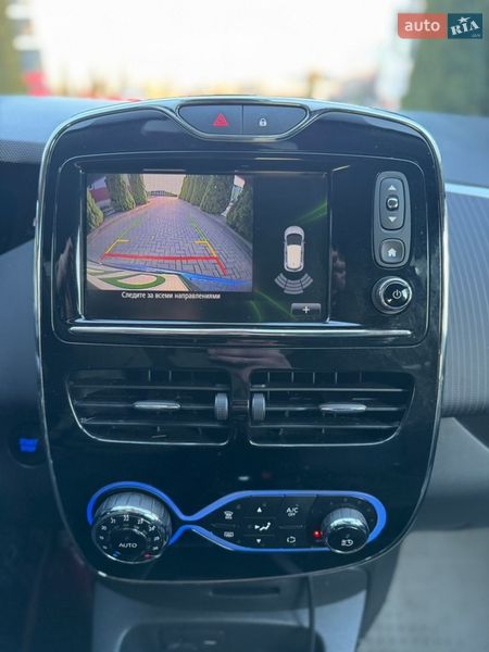 Хэтчбек Renault Zoe 2017 в Городке