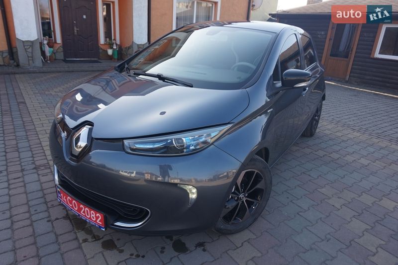 Хэтчбек Renault Zoe 2018 в Самборе