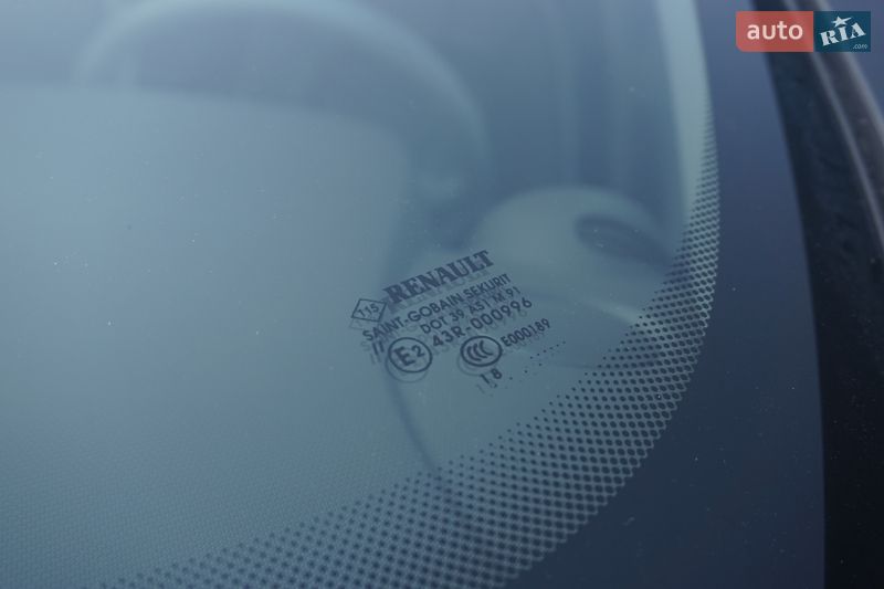 Хэтчбек Renault Zoe 2018 в Самборе