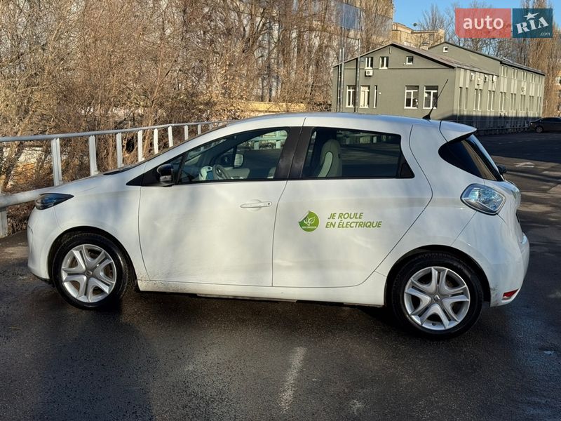 Хэтчбек Renault Zoe 2017 в Киеве