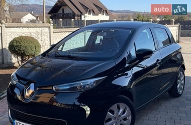 Хэтчбек Renault Zoe 2015 в Долине
