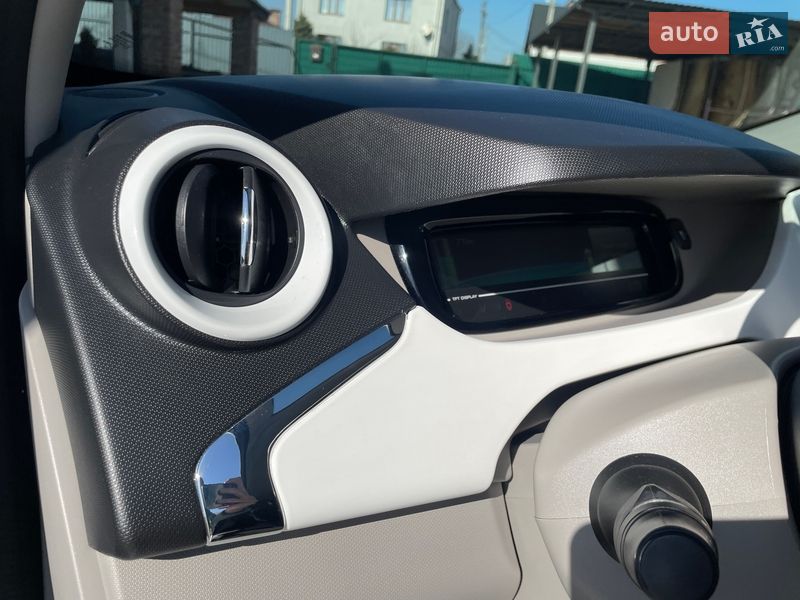 Хэтчбек Renault Zoe 2016 в Львове
