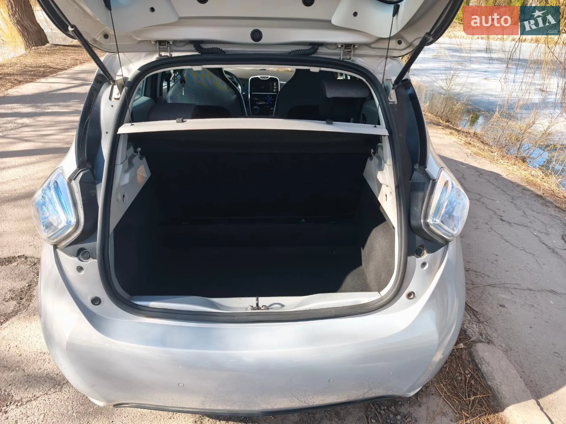 2015 Renault ZOE - мініатюра 19