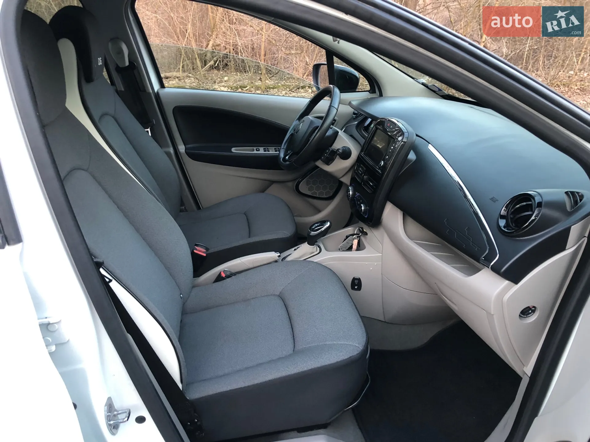 Renault Zoe 2016 VIN VF1AGVYB055583609 фото оголошення 16 з 17