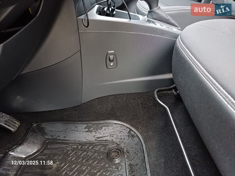 Хэтчбек Renault Zoe 2018 в Львове фото 21 Хэтчбек Renault Zoe 2018 в Львове