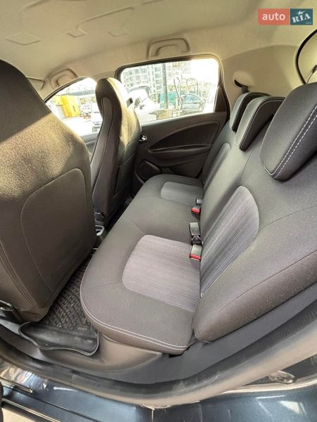 Хэтчбек Renault Zoe 2017 в Киеве