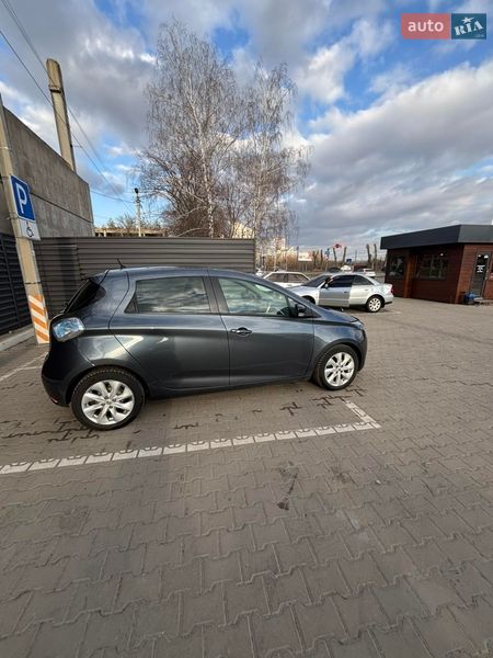 Хэтчбек Renault Zoe 2017 в Киеве