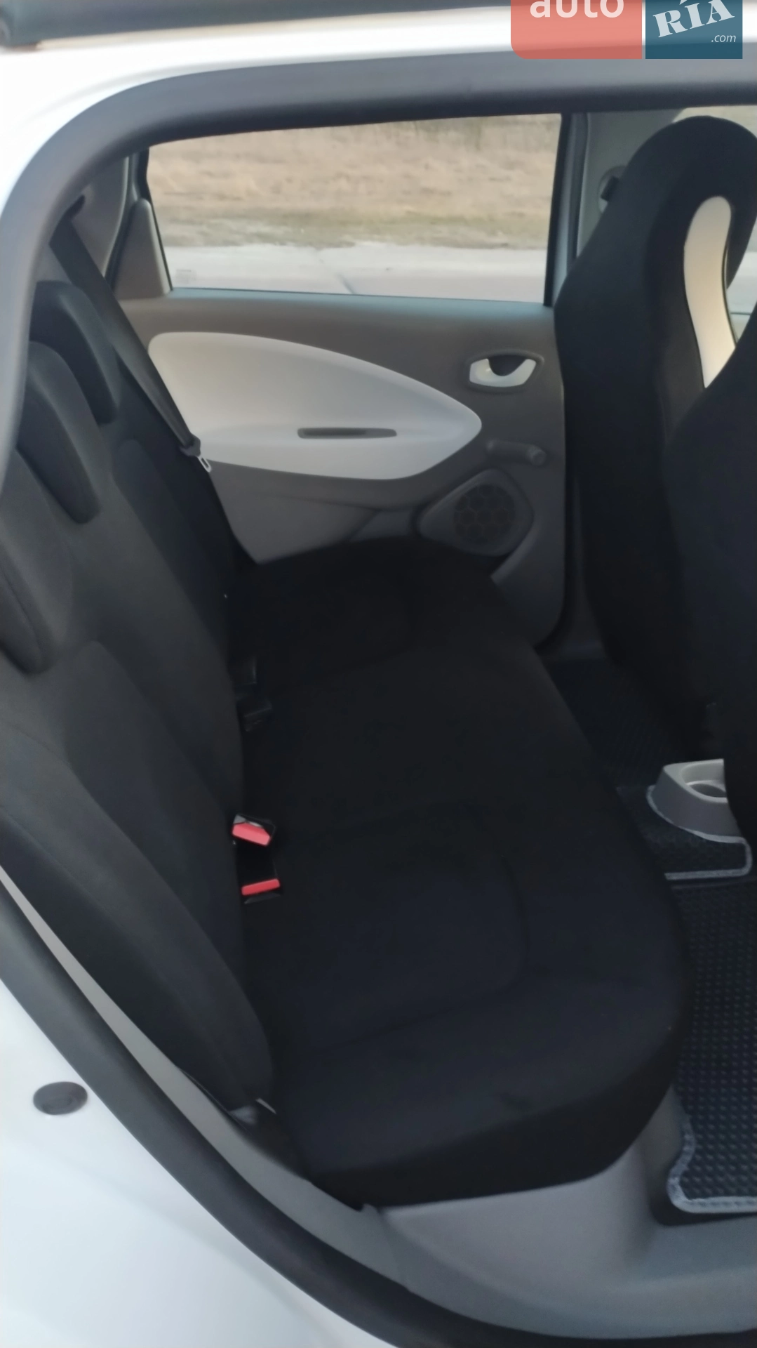 2018 Renault ZOE - мініатюра 15