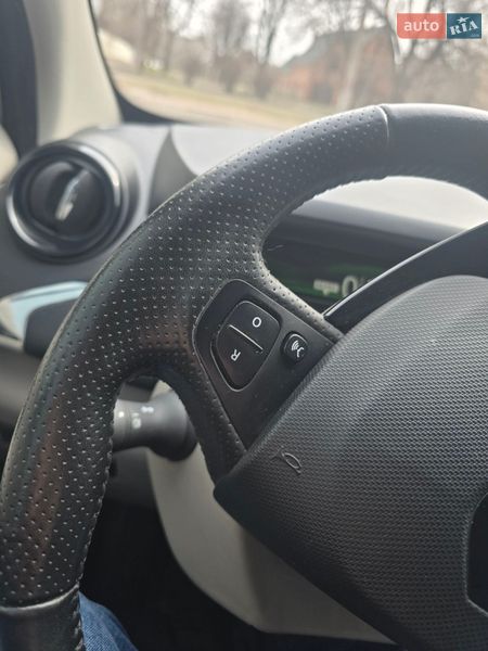 Хетчбек Renault Zoe 2016 в Кривому Розі фото 24 Хетчбек Renault Zoe 2016 в Кривому Розі