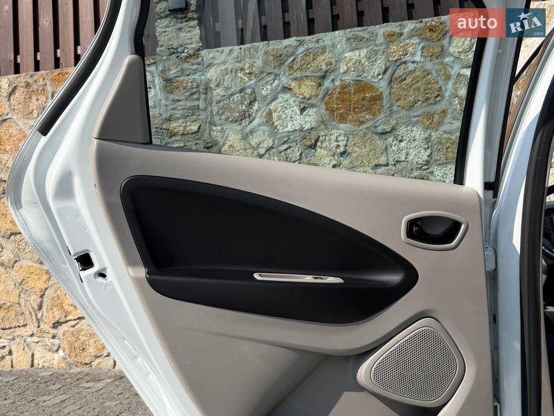 Хэтчбек Renault Zoe 2014 в Ровно